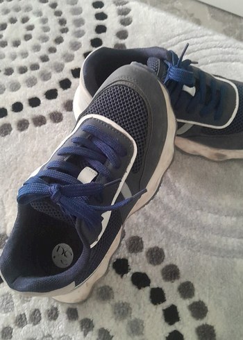 38 Beden Lacivert Sneaker, Yılan Desenli, İnce Topuklu