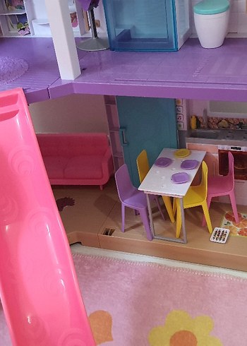 Beden barbie evi