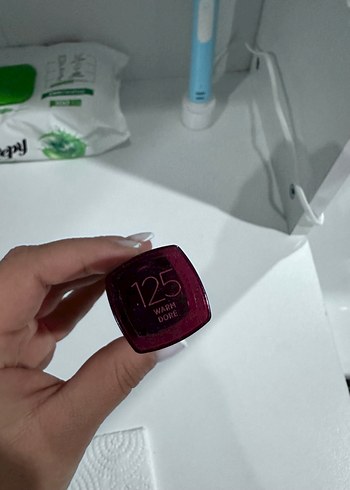 Loreal Paris L'Oréal Infallible 32H Fresh Wear Fondöten Warm Dore
