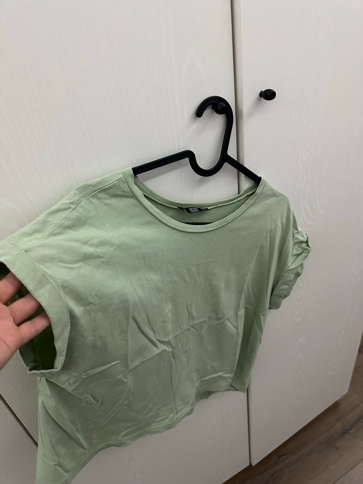 Kadın Yeşil Kısa Kollu Tişört - Görsel 2