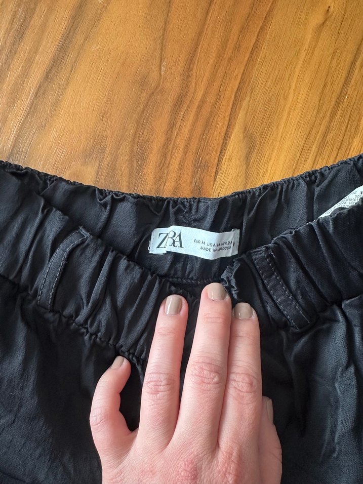 Saten Pantolon Yeni Yıkandı - Görsel 3