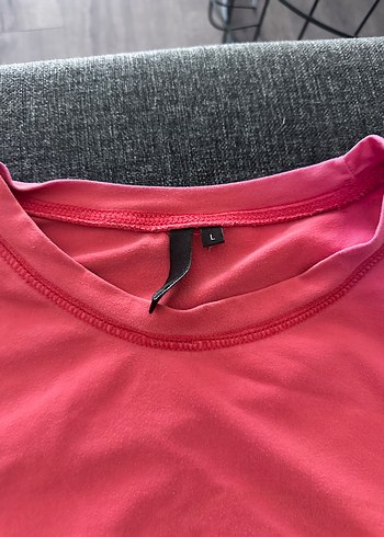 m Beden Kadın Koyu Pembe Kısa Kollu Atletik Tişört
