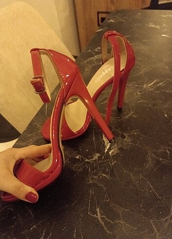 34 numara yüksek topuklu - Görsel 2