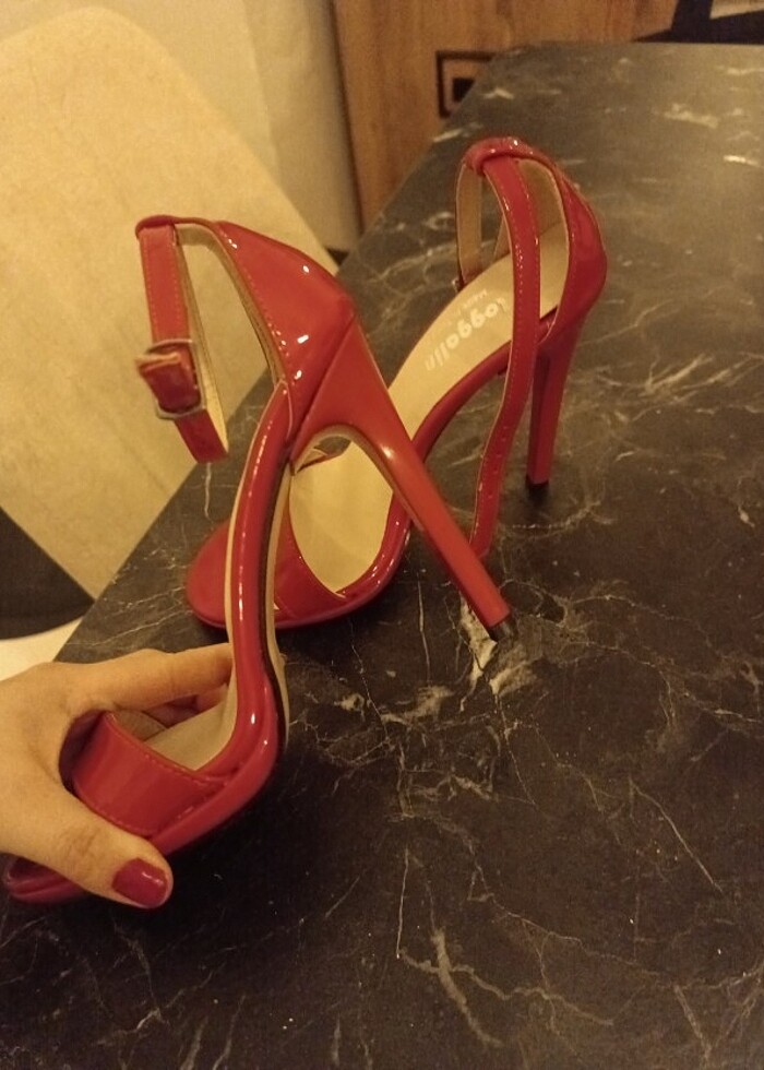 34 numara yüksek topuklu - Görsel 2