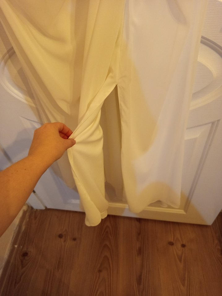 Beyaz Drapeli Uzun Abiye Elbise - Görsel 4