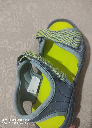 28 Beden çeşitli Renk Çocuk sandaleti