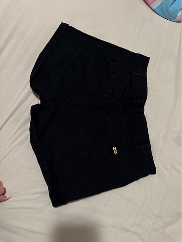 xs Beden siyah Renk stradivarius şort