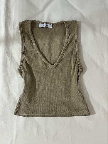 V yaka Crop