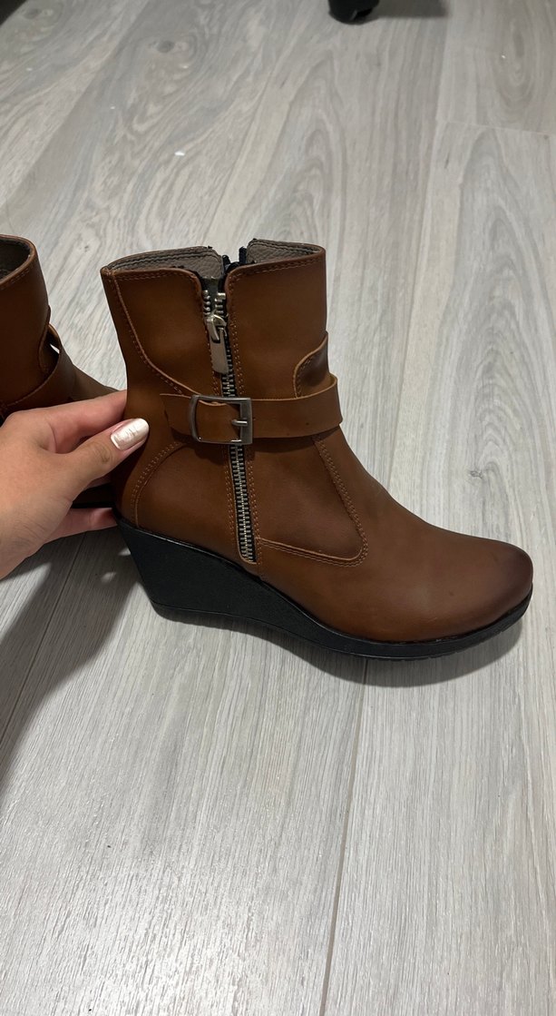 Kahverengi Kadın Deri Dolgu Topuklu Bot - Görsel 2