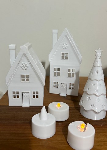 Beyaz Ev ve Ağaç Şeklinde Mumluk Seti - Görsel 2