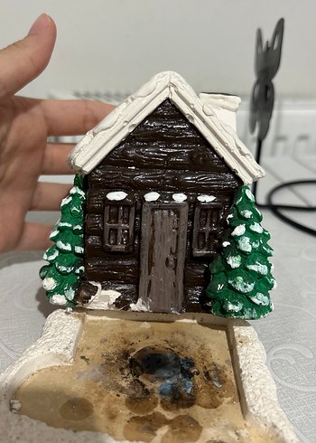 Kahverengi Ahşap Ev Figürü Tütsülük - Görsel 3