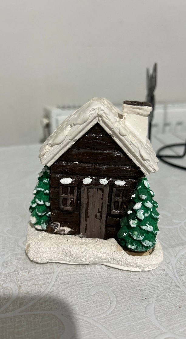 Kahverengi Ahşap Ev Figürü Tütsülük - Görsel 2