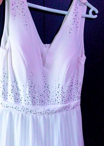 V Yakalı Bohem A Kesim Uzun Beyaz Elbise - Görsel 2