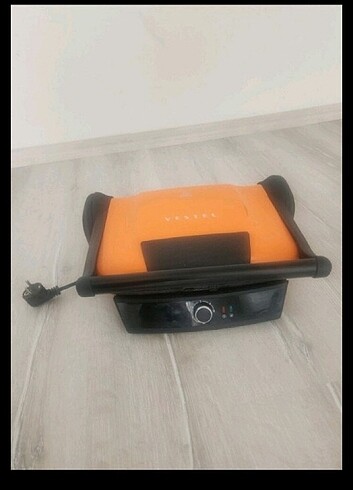 VESTEL T700 RETRO TOST MAKİNESİ