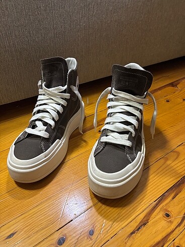 42.5 Beden kahverengi Renk Orijinal Converse Erkek