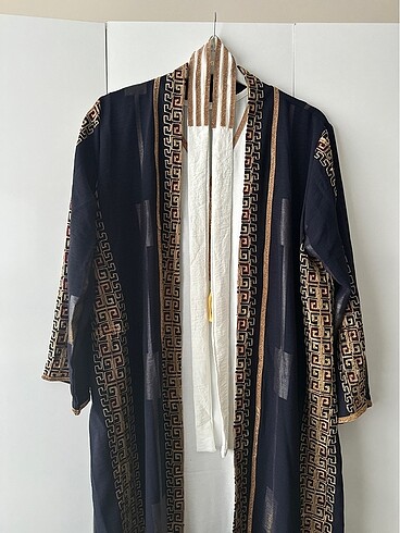 Diğer İkili kadın abaya