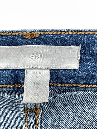 36 Beden mavi Renk H&M Mini Şort %70 İndirimli.