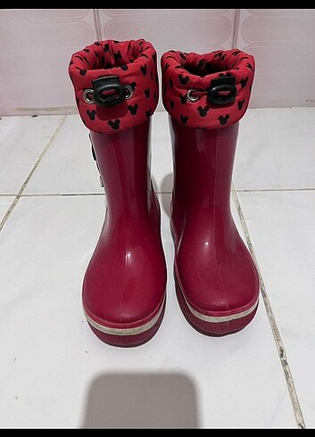 LC Waikiki Bot yağmurluk