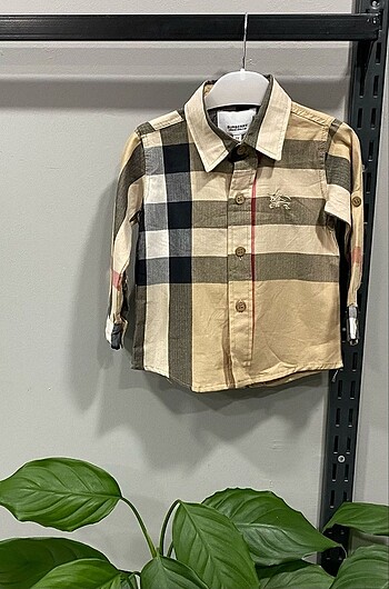 Burberry çocuk gömleği