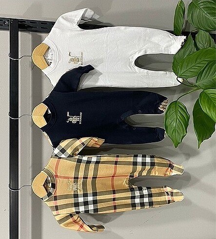 Burberry Bebek tulum