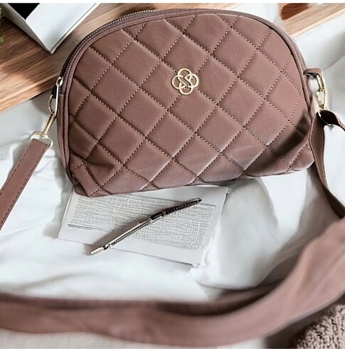 Askılı çanta 0 etiketli - Görsel 2