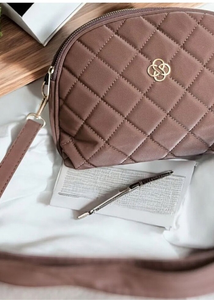 Askılı çanta 0 etiketli - Görsel 2