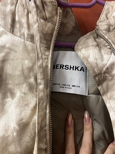 xs Beden camel Renk Bershka Şişme Mont