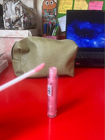 New Well New well gloss