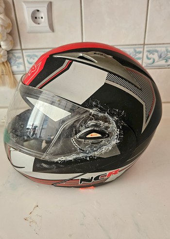 Kırmızı Gri Desenli NCR Motosiklet Kaskı 2024 model - Görsel 3