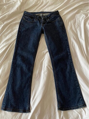 Levis levis ispanyol paça düşük bel jean