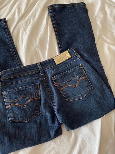 xs Beden lacivert Renk levis ispanyol paça düşük bel jean