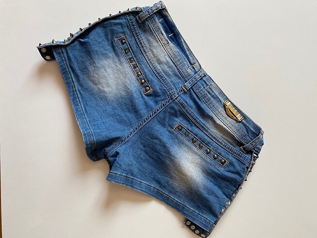 American Vintage vintage y2k düşük bel mini zımbalı şort