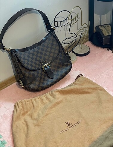Lv canta