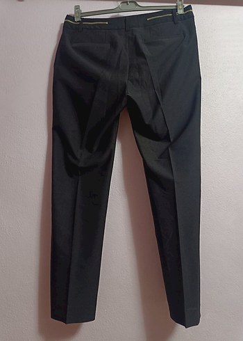 Zara Kadın Siyah Kumaş Kemerli Ofis Pantolonu
