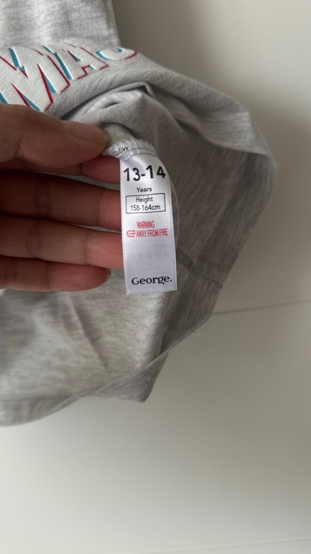 Yeniyıl Baskılı Kısa Kollu Tişört - Görsel 4