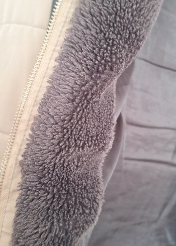 Düğmeli Bej Kadın Kışlık Mont - Görsel 4