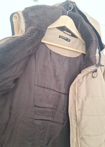 Düğmeli Bej Kadın Kışlık Mont - Görsel 5