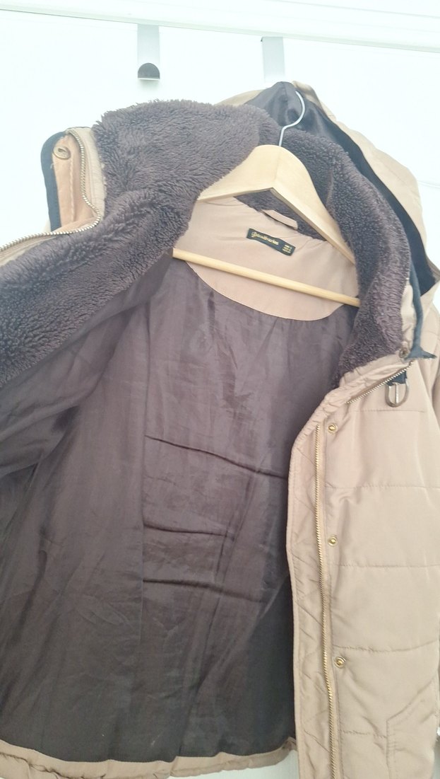 Düğmeli Bej Kadın Kışlık Mont - Görsel 5