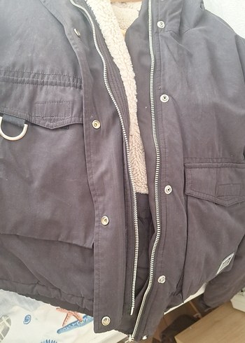 Kürklü Kapüşonlu siyah Kadın Kışlık Ceket - Görsel 9