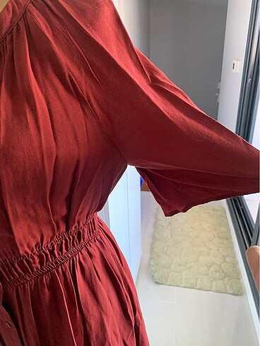 m Beden bordo Renk Zara elbise hiç giyilmedi 40 beden