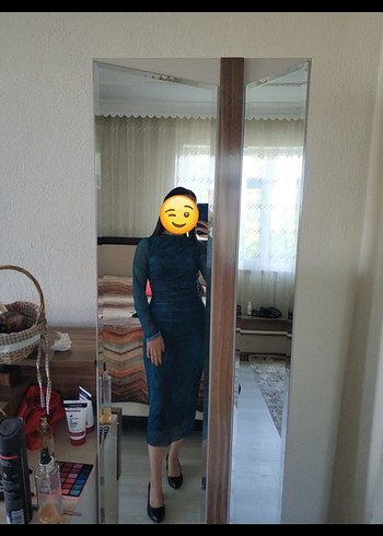Uzun Siyah Elbise Yüksek Yaka
