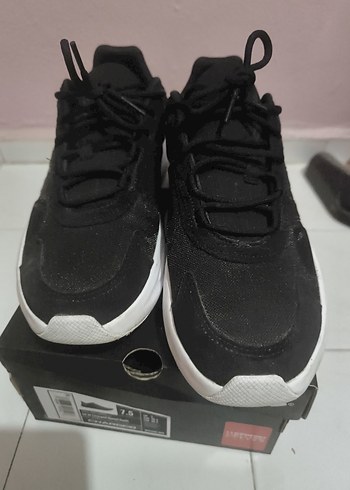 adidas OZELLE Spor Ayakkabı Erkek - Görsel 3