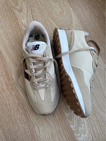40 Beden New Balance Leopar