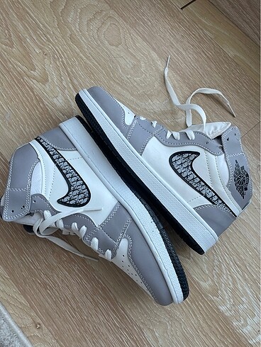 Nike Air Jordan Dior