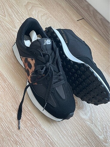 36 Beden siyah Renk New Balance Leopar