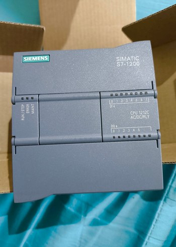 Siemens S7-1200 plc cpu 1212c acdcrly cpu sıfır kutulu ürün