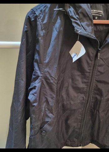 Siyah Kapüşonlu yagmurluk - Görsel 3