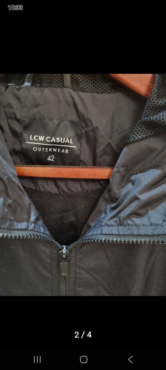 Siyah Kapüşonlu yagmurluk - Görsel 2