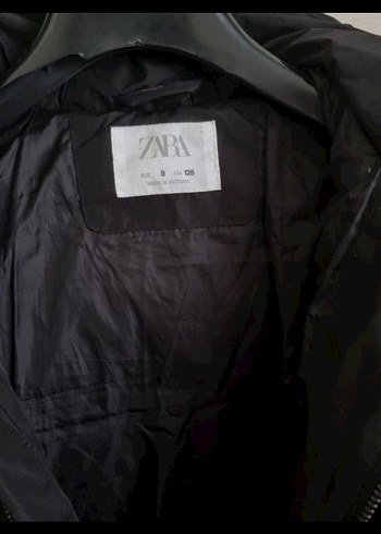 Erkek Çocuk Siyah Kapüşonlu Kaban - Görsel 7