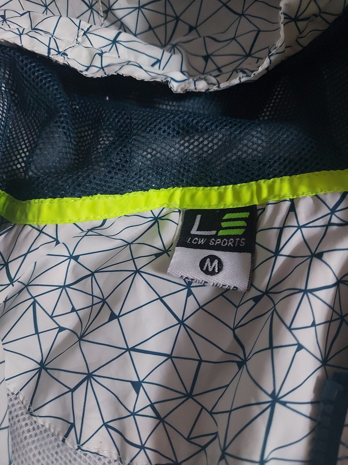 Kapüşonlu Erkek Yağmurluk - Görsel 2